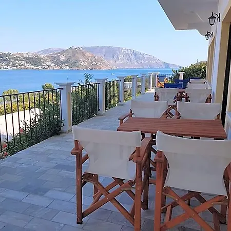 Porto Potha Hotel Vathis
