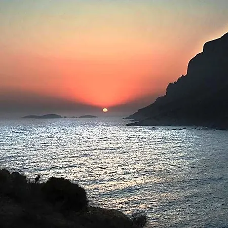 Porto Potha Hotel